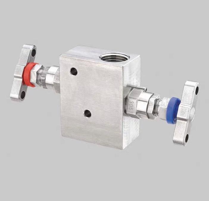 Parker LS2V 4 PARKER HLS2V MANIFOLD VALVEdesigned for general gaseous and fluid applications featuring 6 000 PSI max pressure 316 stainless steel construction and 1 2 1 4 FNPT port sizes Suitable for temperatures ranging from 54 260 C