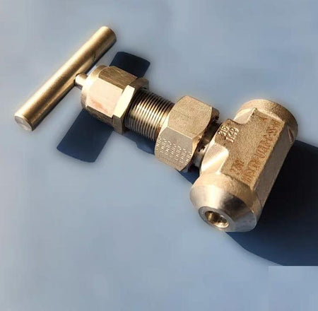 Parker M16X3BW-U12LB-G-SS-HT 16mm Tube Butt Weld -G Grafoil™ Packing for 700ºF Temperature capability -HT High Temperature for 1200ºF Temperature capability Grafoil® packing with HT option -65 F to 1200 F -54 C to 649 C