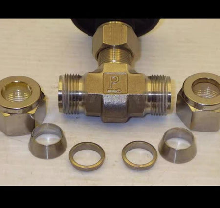 Parker Needle valve 8A-V6LR-SS 2 750RMB Parker Needle valve 8A-V6LN-SS 7 100