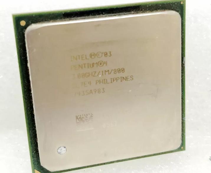 0GHZ SL7E4
