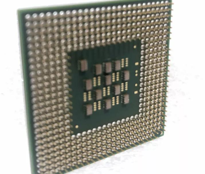 0GHZ SL7E4