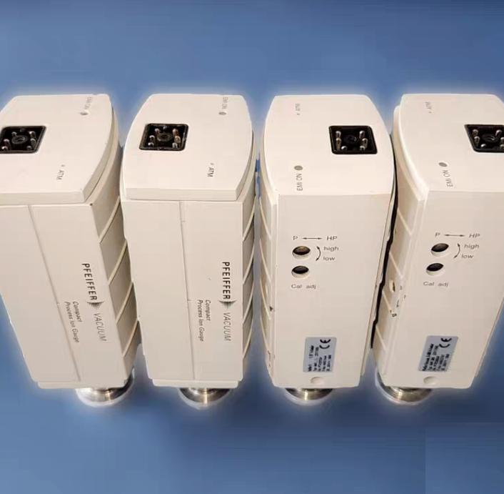 Pfeiffer PTR26504 IMR 265 Flange size DN 16 ISO-KF The maximum pressure applies to inert gases and temperatures below 55 C Two gauge heads Pirani and hot cathode in a single case High measurement accuracy Automatic cathode protection Corrosion resistant