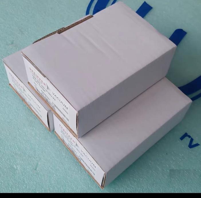 Pfeiffer TPR270 PTR26770A pirani gauge3400 2 Bakeout Temperature 80 C 3200 1 13 2832RMB PTR26770C