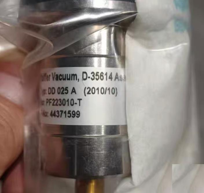 Pfeiffer Vacuum DD 025 A PF223010-T 2 5500 X1-2