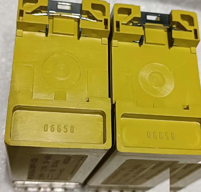 Pilz PF-1SK B 6S 220v 1Uz 485260 1 PA-1S 10s 24v 1Uz 445310 1 260