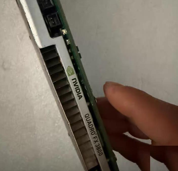 QUADRO FX3800 1GB
