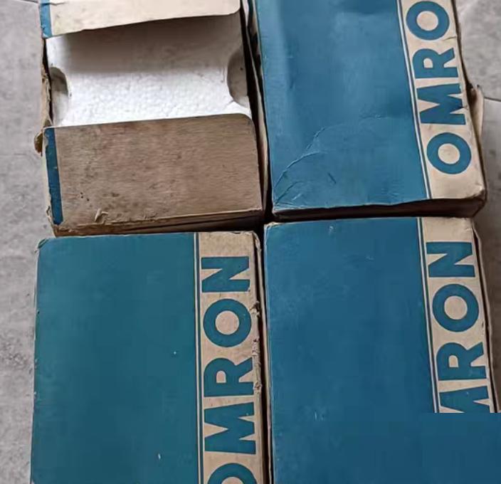 RD-2P 2S 220VAC 4 220 28