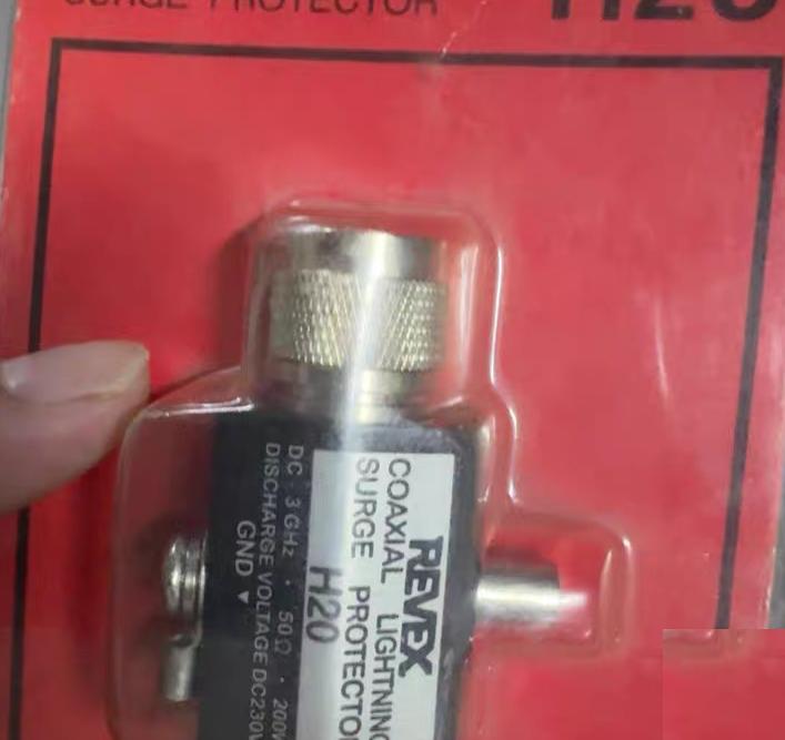REVEX H20 DC3GHz 50Ω 200W