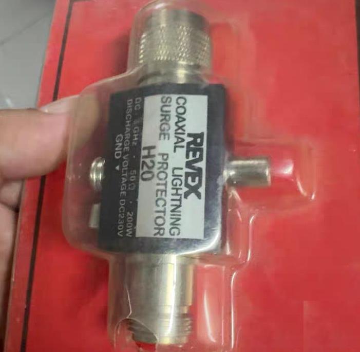 REVEX H20 DC3GHz 50Ω 200W