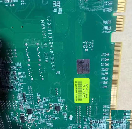 ROBO-8111VG2AR -Q77