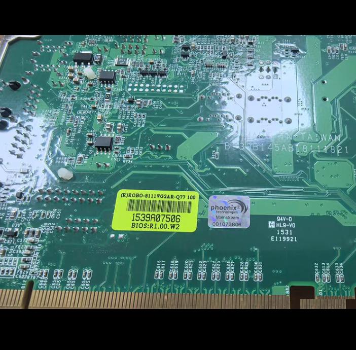 ROBO-8111VG2AR BIOS R1 00 W2 USB3 0