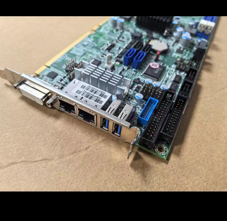 ROBO-8111VG2AR BIOS R1 00 W2 USB3 0