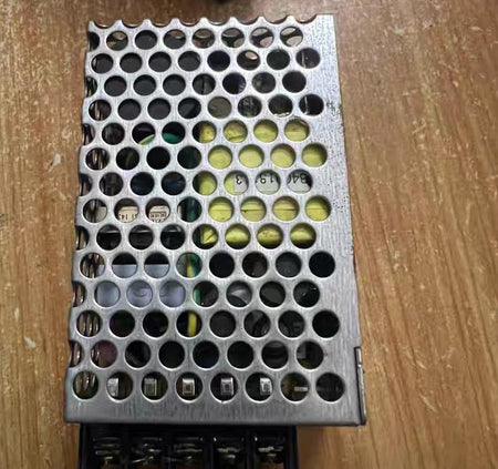 RS-25-15  15V1 7A