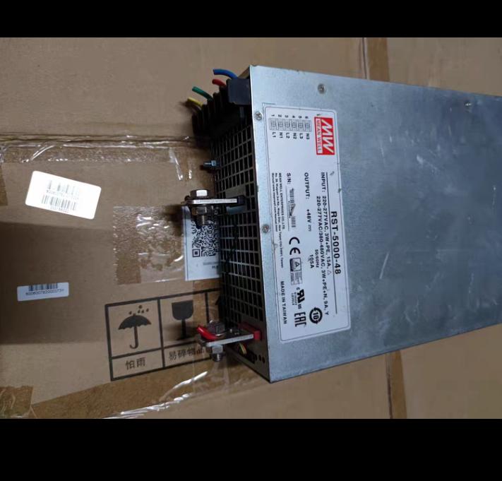 RST-5000-48     3 380 1 220     48V105A