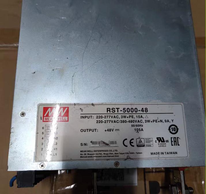 RST-5000-48     3 380 1 220     48V105A