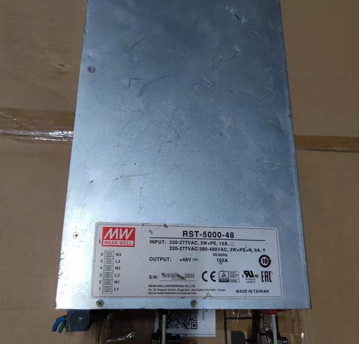 RST-5000-48     3 380 1 220     48V105A