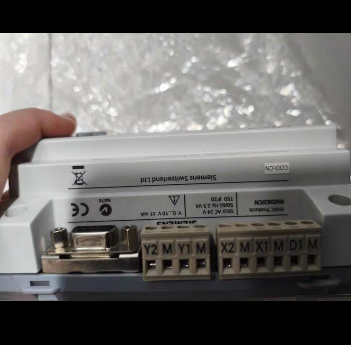 RWD62 CN LCD AC24V