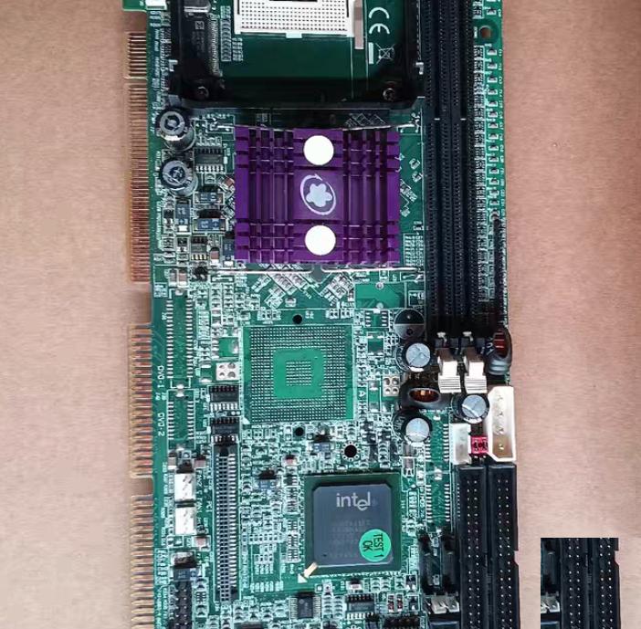 R ROBO-8713VGA