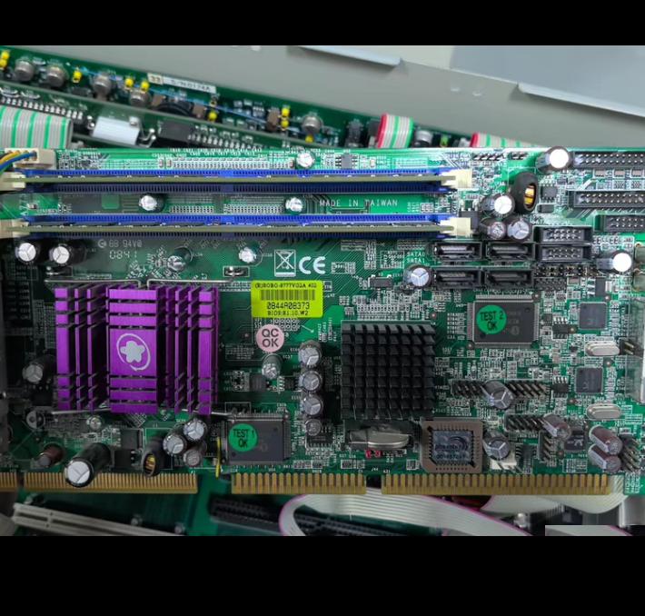 R Robo-8777VG2A