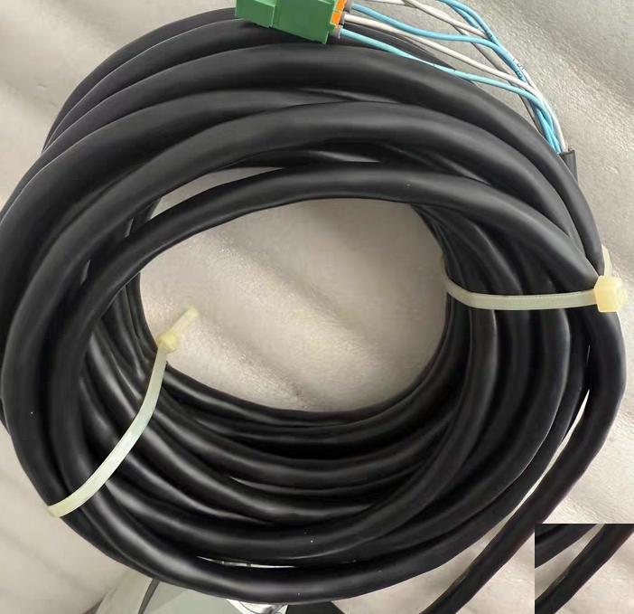 Rexroth R901288847 3 4WAPE 6VC80S-20 G24KO F1M-948