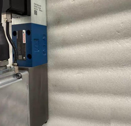 Rexroth R901288847 3 4WAPE 6VC80S-20 G24KO F1M-948