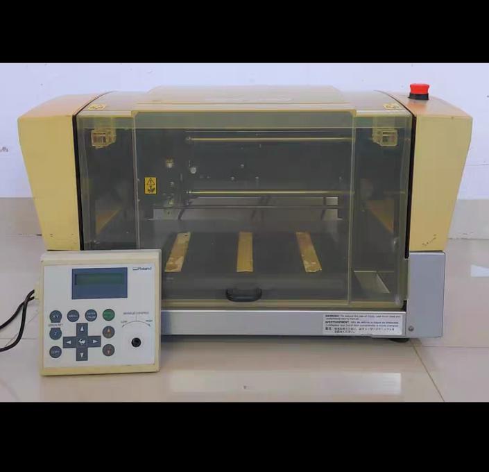 Roland EGX-350 Denchtop Engraving