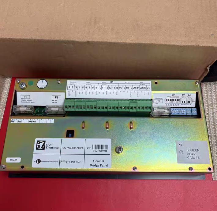 SAM Electronics Geamot Bridge Manoeuvring System BMS 40M 962 006 500 E LCD 24