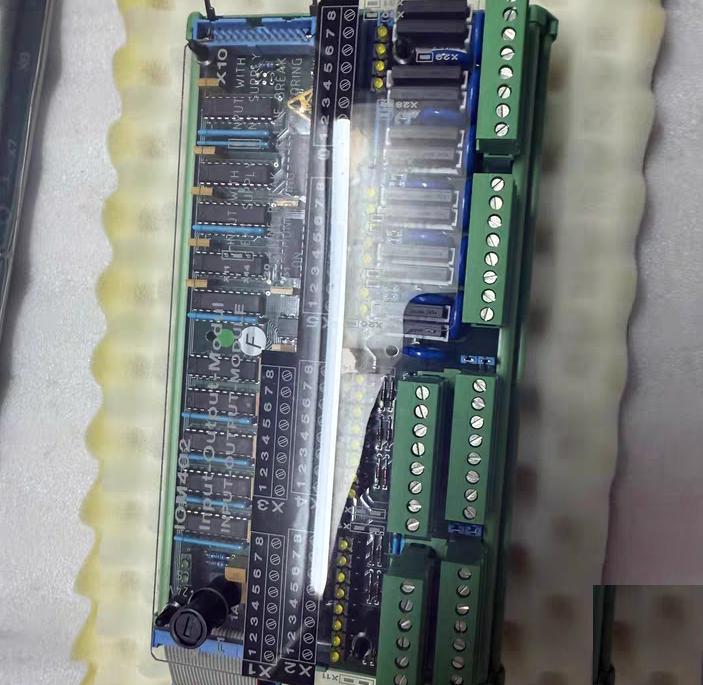 SAM IOM402