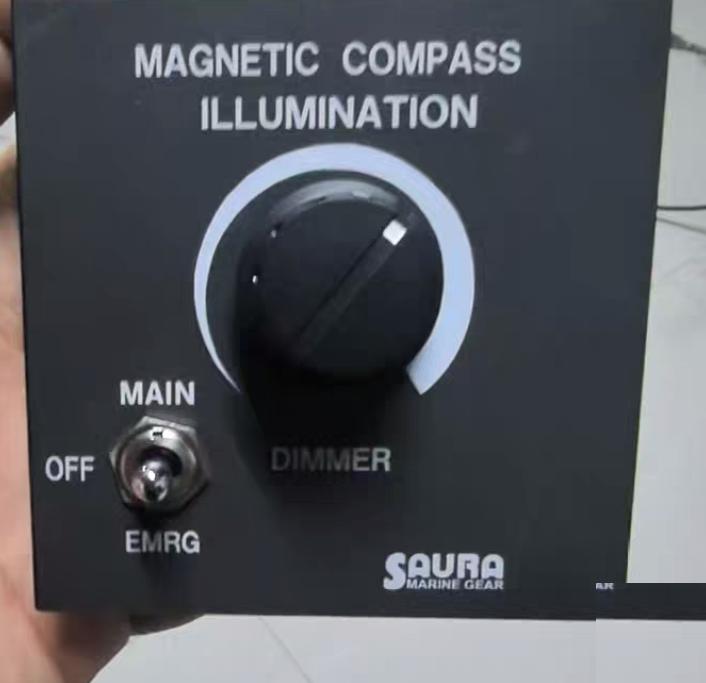 SAURA MAIN MAGNETIC COMPASS ILLUMINATION DIMMER OFF MAIN EMRG
