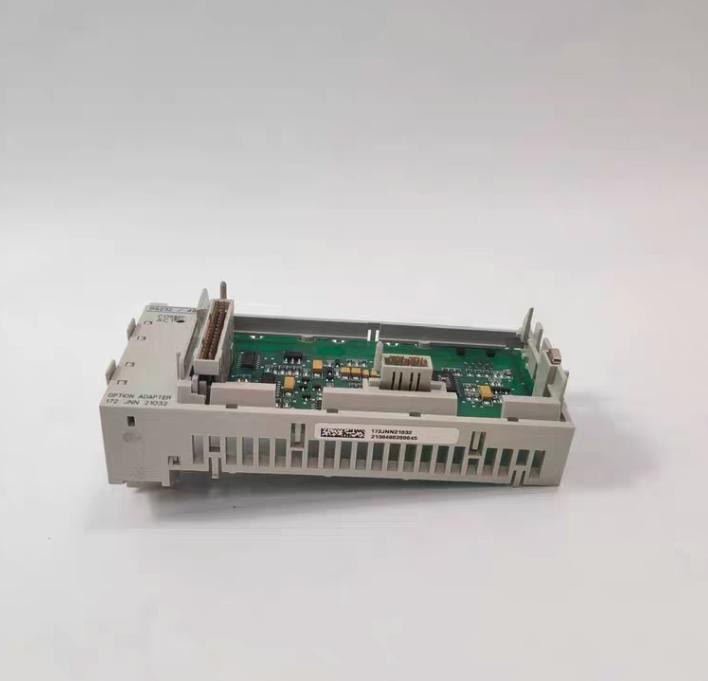 SCHHEIDER 172JNN21032 plc