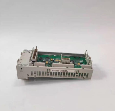 SCHHEIDER 172JNN21032 plc