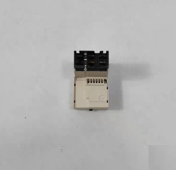 SCHHEIDER LUCB32BL