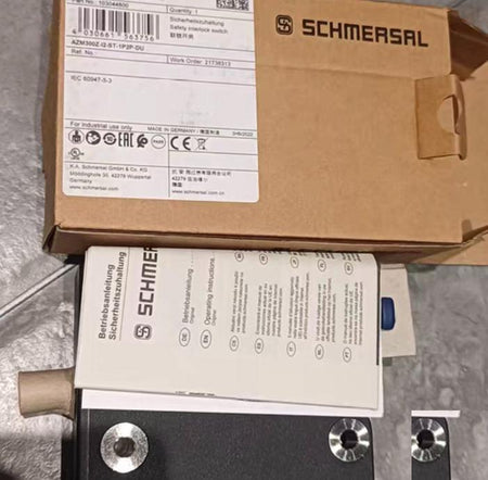 SCHMERSAL AZM300Z-I2-ST-1P2P-DU 103044800 4700 N4-2