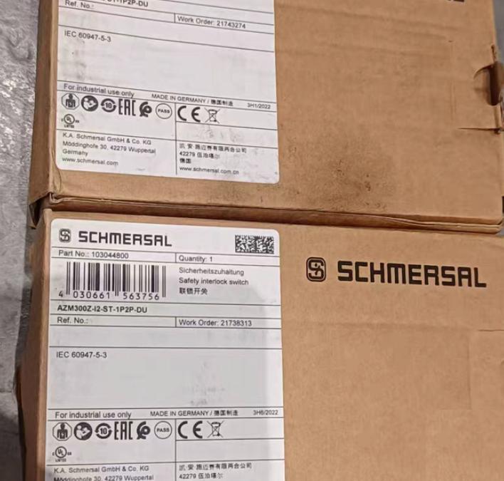 SCHMERSAL AZM300Z-I2-ST-1P2P-DU 103044800 4700 N4-2
