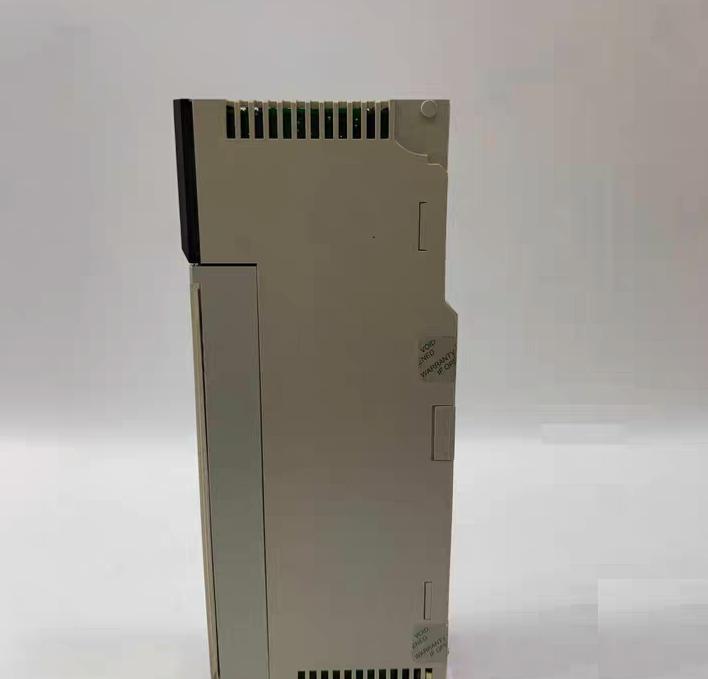 SCHNEIDER 140DAI54000