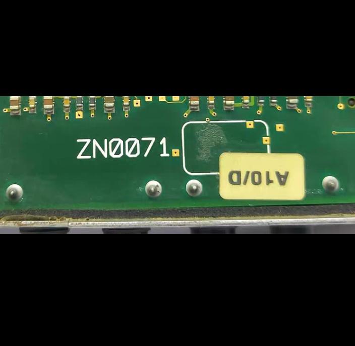 SCHNEIDER ZN8071 001 WLD PCB CARD