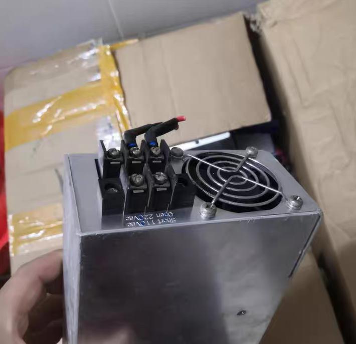 SE-1000-12  SE-1000-24 SE-1000-48
