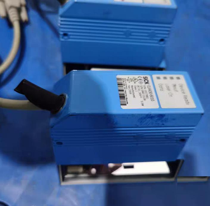 SICK CLV430-6010 DC10-30V 5 5W 2 2
