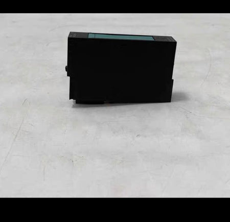 SIEMENS 6ES7131-4BD01-0AA0