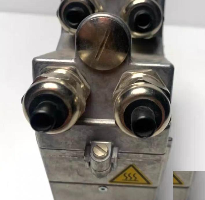SIEMENS 6SN2132-1CK11-1BA1