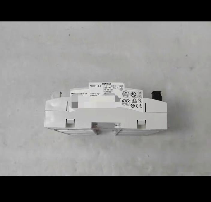 SIEMENS PXC001-E D