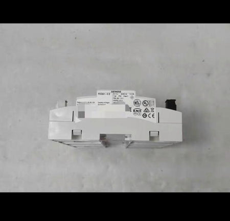 SIEMENS PXC001-E D