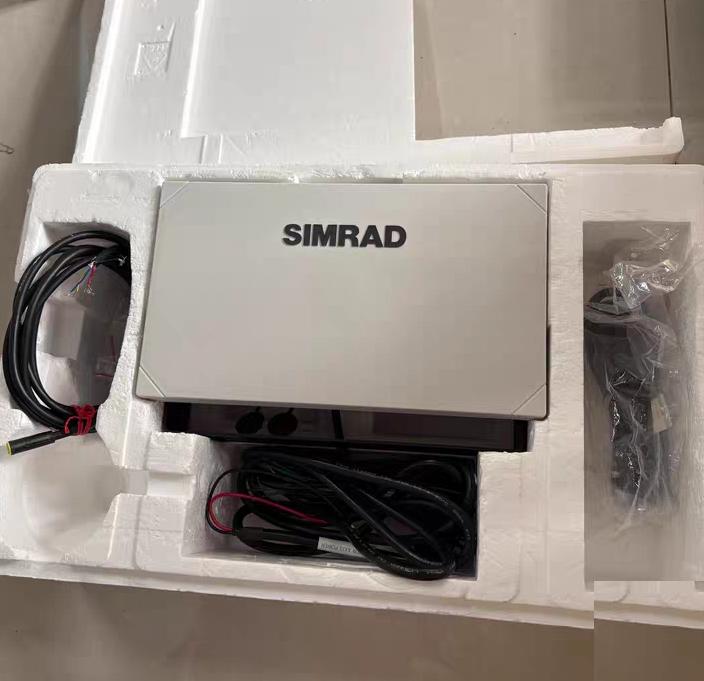SIMRAD KONGSBERG MOS33 TFT 8200635
