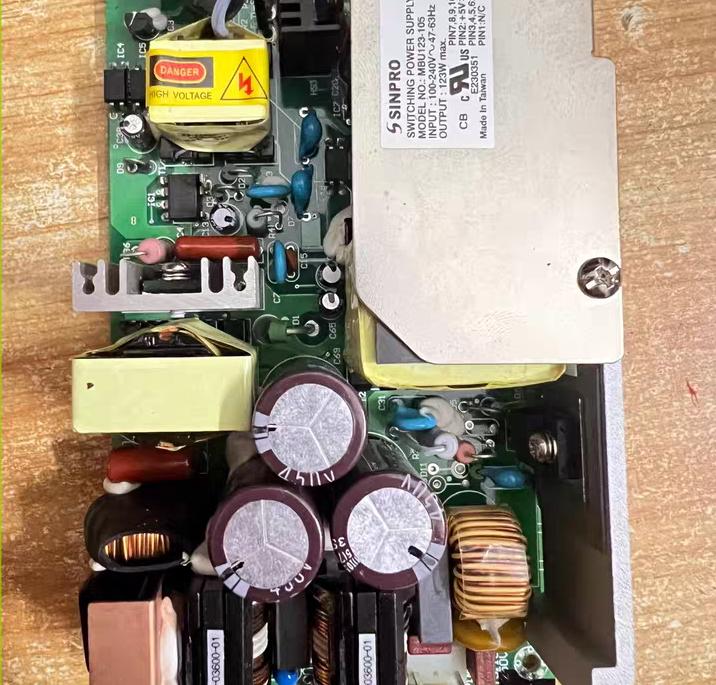 SINPRO  MBU123-105 12V 5V              1