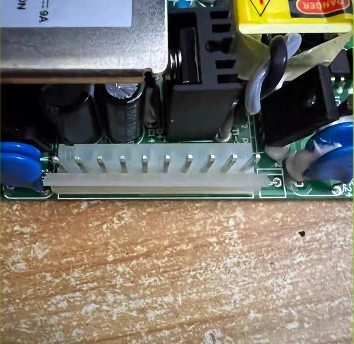 SINPRO  MBU123-105 12V 5V              1