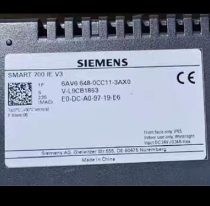 SMART 700 IE V3 6AV6 648-0CC11-3AX0 7 USB 24VDC