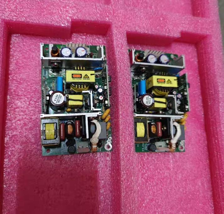SNP-Z109       24V 5 4A  130W