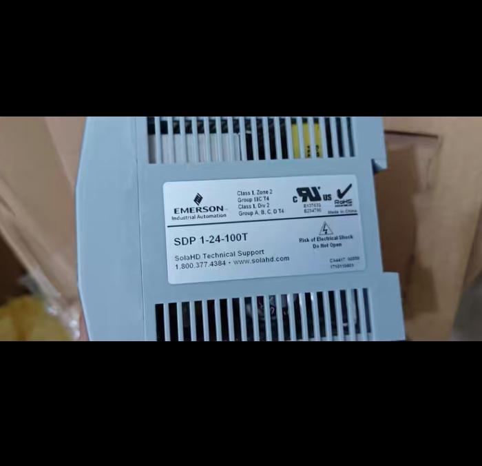 SOLA SDP 1-24-100T 13 600 N3-4