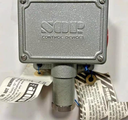SOR 6P3-K45-MMTTX Static O Ring Pressure Switch 25 - 275 PSI 6 8