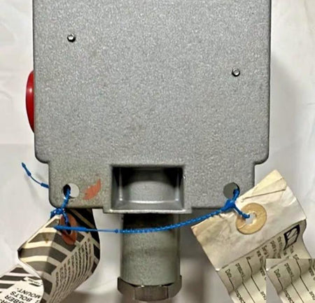 SOR 6P3-K45-MMTTX Static O Ring Pressure Switch 25 - 275 PSI 6 8